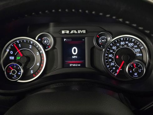 Used 2024 RAM 2500 Big Horn image 32