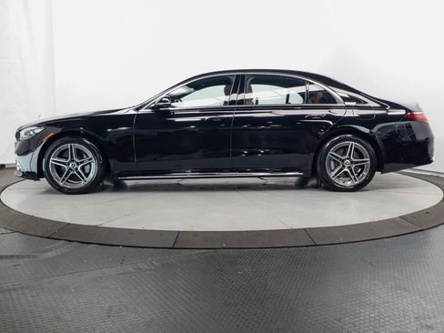 Certified 2025 Mercedes-Benz S 580e 4MATIC Sedan image 4