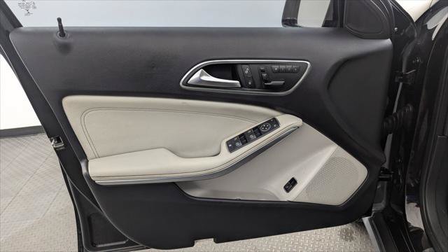 Used 2015 Mercedes-Benz GLA 250 4MATIC image 13