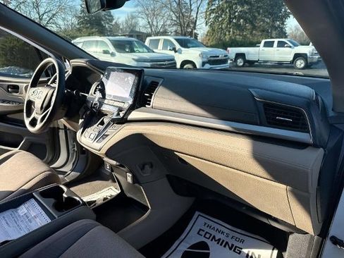 Used 2021 Honda Odyssey EX image 27