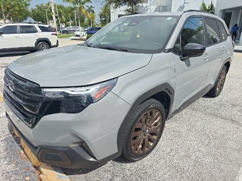 Used 2025 Subaru Forester Sport AWD/4WD image 4