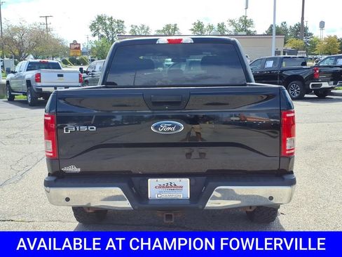 Used 2017 Ford F150 XLT w/ Trailer Tow Package RWD image 5