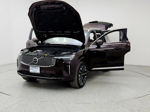 New 2026 Volvo XC90 T8 Ultra w/ Protection Package Premier AWD/4WD image 9