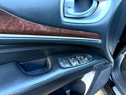 Used 2015 INFINITI QX60 AWD w/ Deluxe Touring Package image 29