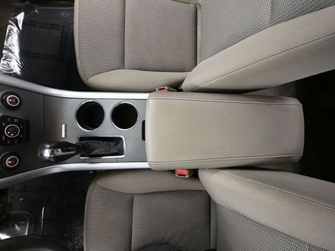 Used 2013 Ford Edge SEL image 27