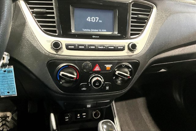 Used 2020 Hyundai Accent SE FWD image 14