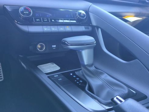 New 2026 Hyundai Elantra Sport FWD image 20