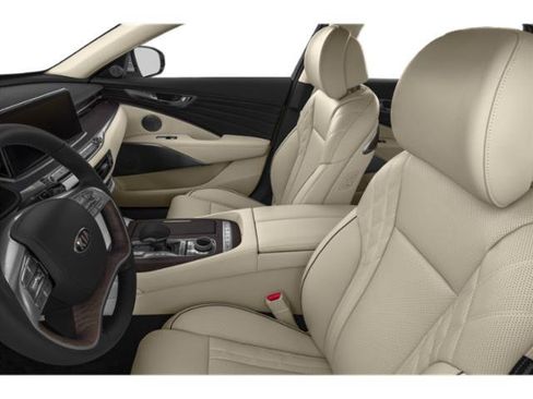 Used 2019 Kia K900 Luxury w/ VIP Package AWD/4WD image 12