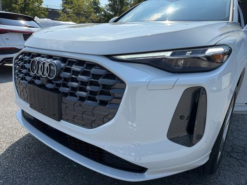 New 2025 Audi Q5 Premium Plus image 26