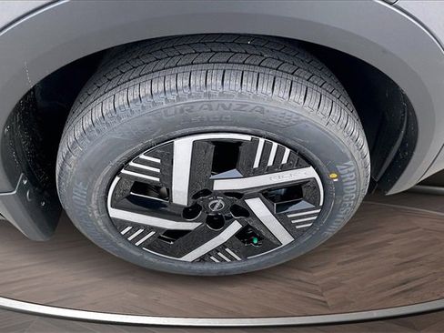 New 2026 Nissan Kicks SV w/ SV Premium Package image 12