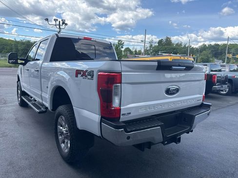 Used 2017 Ford F250 Lariat w/ Chrome Package AWD/4WD image 8