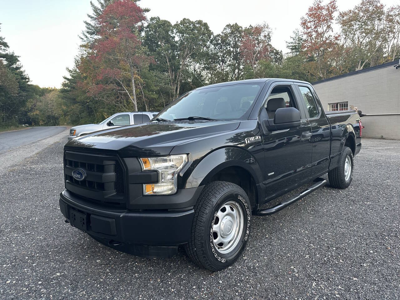Used 2015 Ford F150 XL w/ Trailer Tow Package AWD/4WD image 2