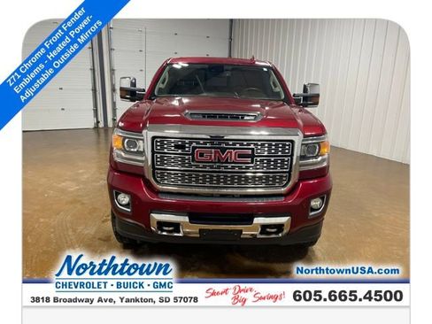 Used 2019 GMC Sierra 2500 Denali w/ Duramax Plus Package image 16