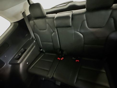 Used 2025 Kia Telluride S AWD/4WD image 31
