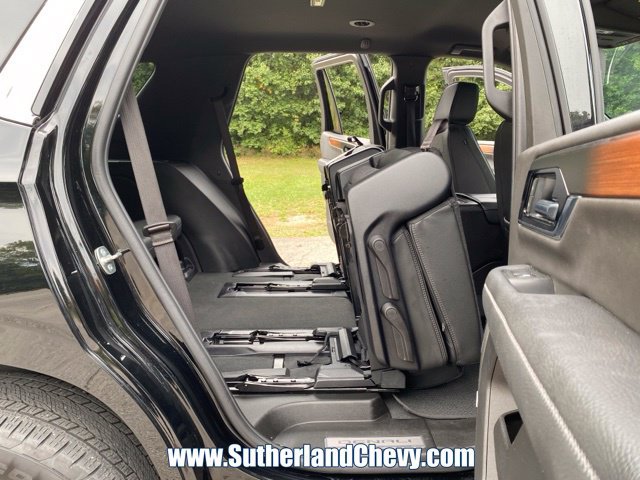 Used 2025 GMC Yukon Denali AWD/4WD image 44