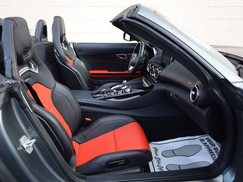 Used 2018 Mercedes-Benz AMG GT Roadster image 27