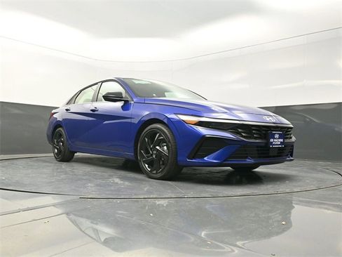 New 2026 Hyundai Elantra SEL Sport image 30