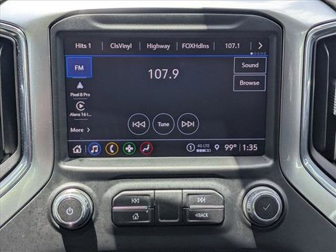 Used 2021 Chevrolet Silverado 1500 LTZ AWD/4WD image 12