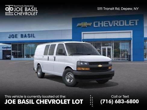 Used 2025 Chevrolet Express 2500 image 1