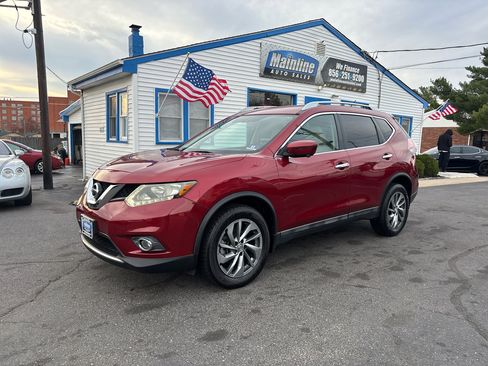 Used 2015 Nissan Rogue SL image 2