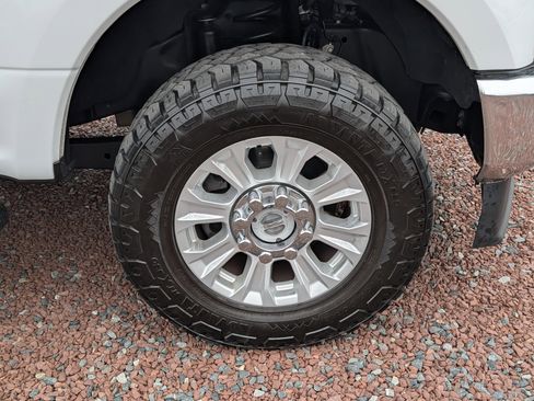 Certified 2022 Ford F250 XLT image 10