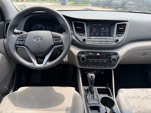 Used 2018 Hyundai Tucson SEL w/ Cargo Package FWD image 11