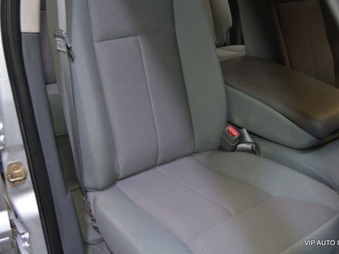 Used 2005 Dodge Dakota SLT image 16