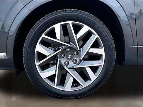 Used 2022 Hyundai Santa Fe Calligraphy FWD image 8