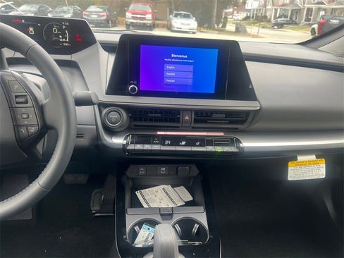 New 2026 Toyota Prius LE image 11
