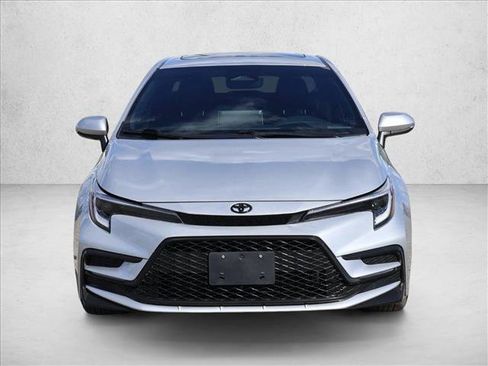 Used 2025 Toyota Corolla XSE FWD image 2