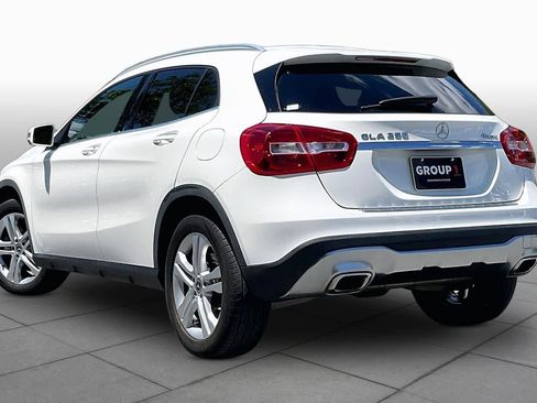 Used 2019 Mercedes-Benz GLA 250 4MATIC image 11