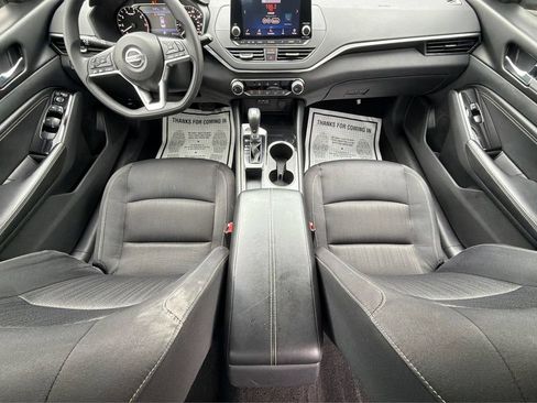 Used 2021 Nissan Altima 2.5 SV FWD image 14