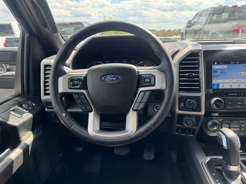 Used 2017 Ford F150 Platinum w/ Max Trailer Tow Package AWD/4WD image 13