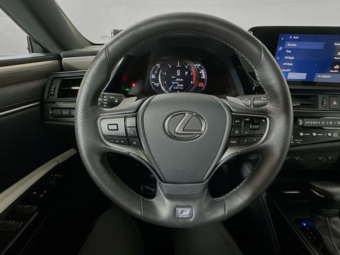 Used 2025 Lexus ES 350 F Sport image 11
