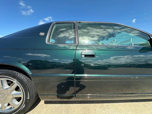 Used 2000 Cadillac Eldorado Touring FWD image 18
