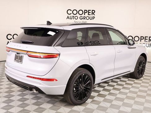 New 2026 Lincoln Corsair Reserve w/ Jet Appearance Package image 21