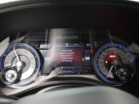 Certified 2022 RAM 1500 Limited image 36