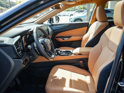 Used 2025 Lexus NX 350h AWD w/ Cold Area Package image 18