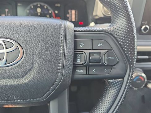 Used 2026 Toyota Tacoma SR AWD/4WD image 18