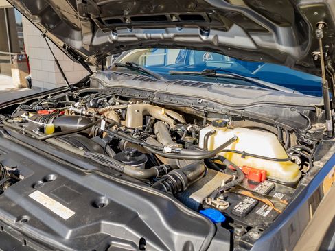 Used 2022 Ford F250 Lariat w/ Lariat Ultimate Package image 39