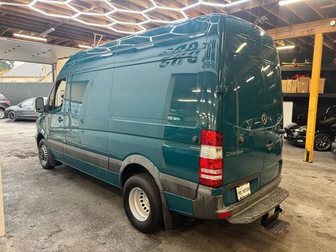 Used 2012 Mercedes-Benz Sprinter 3500 image 5