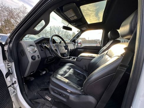 Used 2012 Ford F250 Lariat w/ Chrome Pkg AWD/4WD image 27