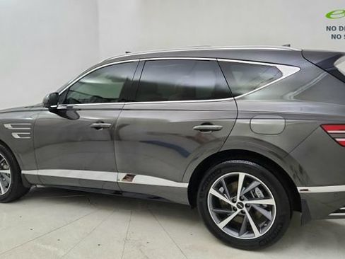 Used 2025 Genesis GV80 2.5T Advanced AWD/4WD image 4
