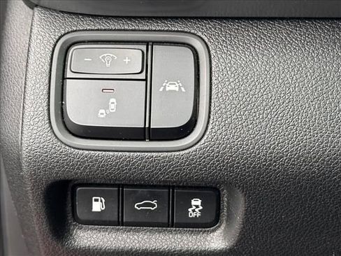 Used 2020 Kia Optima S image 21