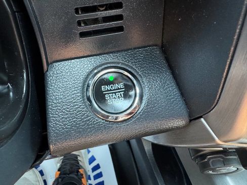 Used 2022 Ford F350 Platinum image 35