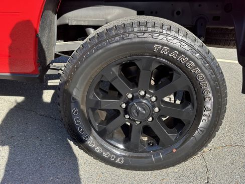 Used 2024 RAM 2500 Big Horn w/ Night Edition image 11