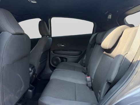 Used 2021 Honda HR-V Sport image 26