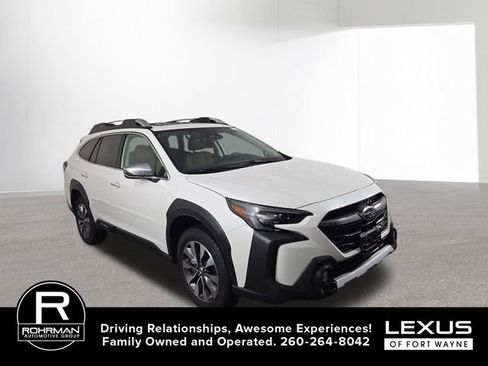 Used 2025 Subaru Outback Touring image 4