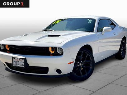 Used 2016 Dodge Challenger SXT