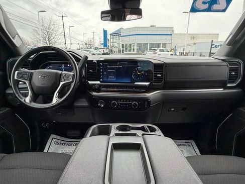 Certified 2023 Chevrolet Silverado 1500 RST image 4